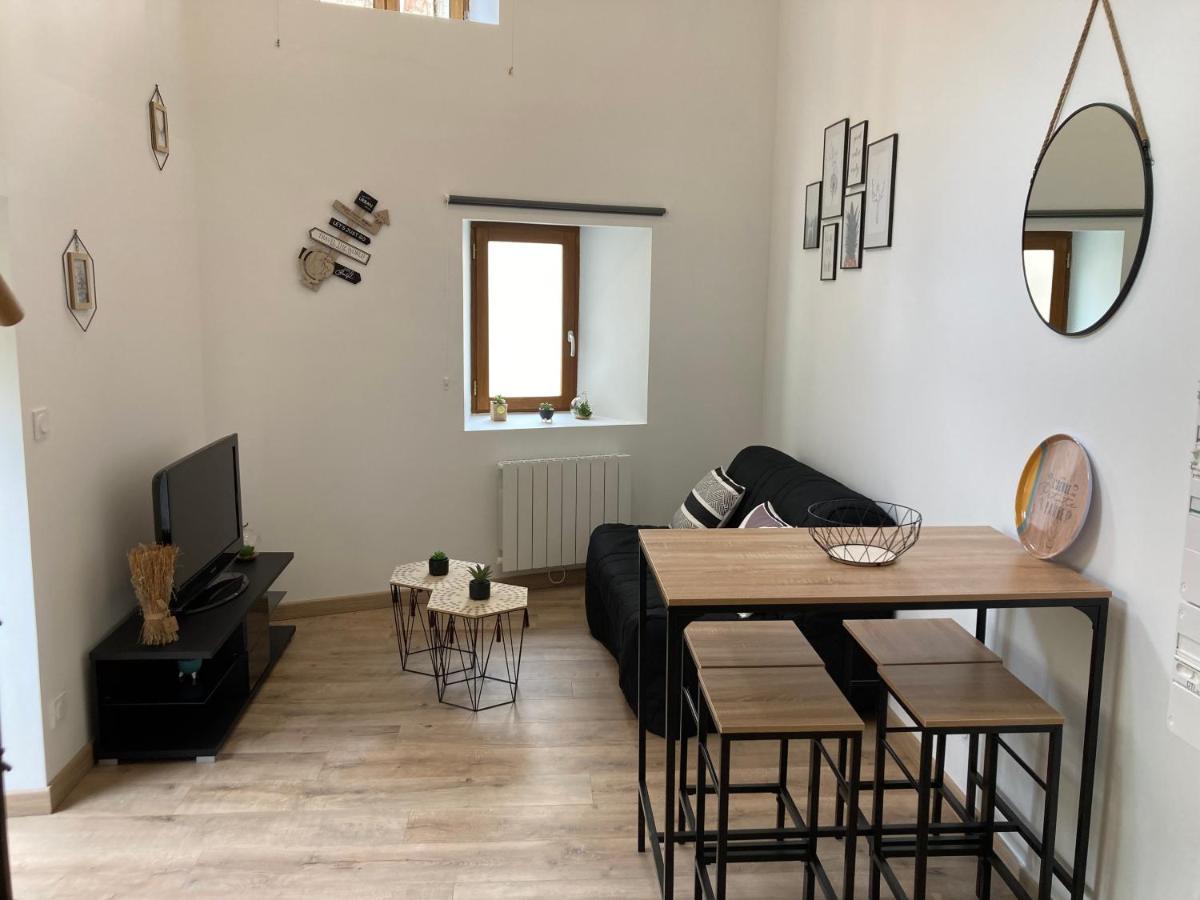 Appartement Au Coeur D'Espalion La Cabane Du Lot Kültér fotó